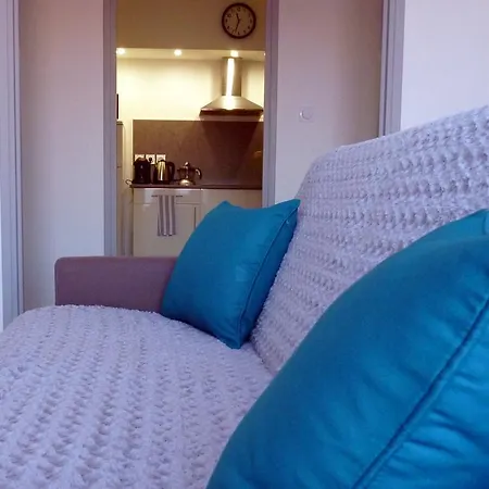 Centre Saint-martin アパート